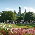 Stylish And Bright 2 Bedroom In Cph N